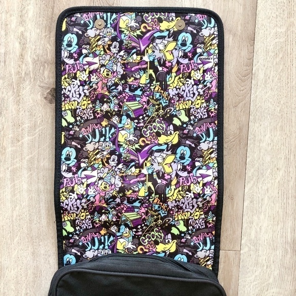 Disney, Bag, Pin Trading Bag, Disney, Mickey Mouse, Shoulder Bag, Good Condition - Picture 7 of 16